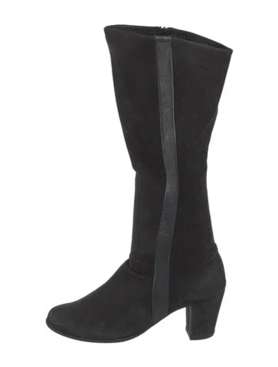 Pre-owned Arche Suede Boots In Black