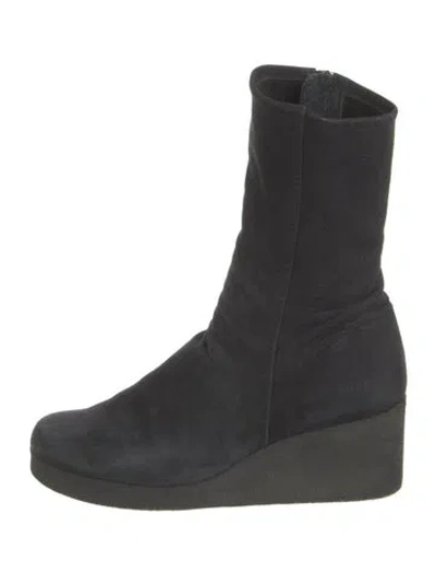 Pre-owned Arche Suede Boots In Black