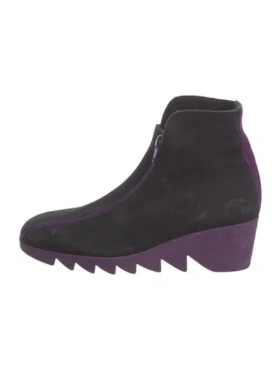 Pre-owned Arche Suede Boots In Purple