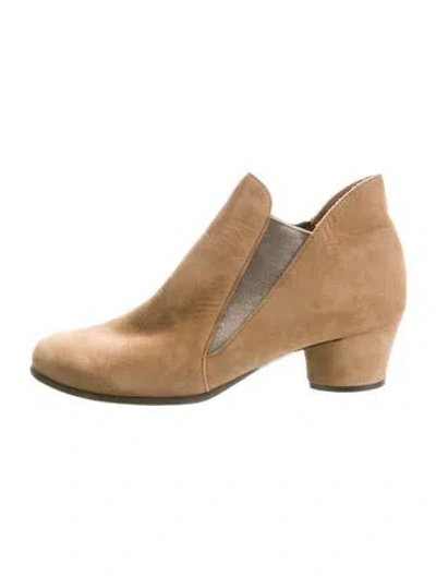 Pre-owned Arche Suede Chelsea Boots In Green