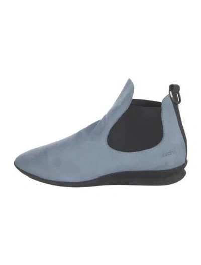 Pre-owned Arche Suede Flats In Blue