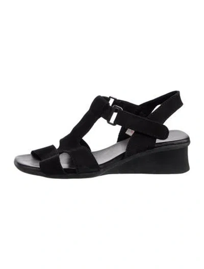Pre-owned Arche Suede Gladiator Sandals In Black