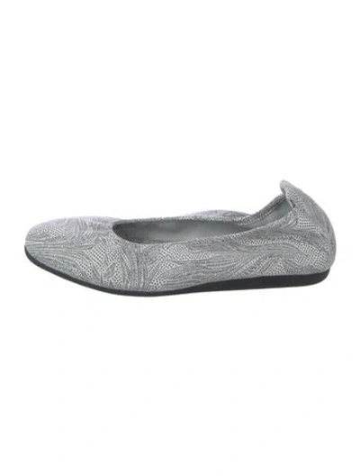 Pre-owned Arche Suede Printed Ballet Flats In Multi