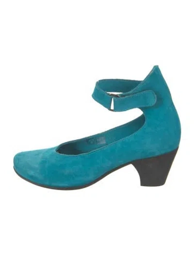 Pre-owned Arche Suede Pumps In Blue