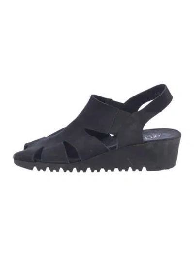 Pre-owned Arche Suede Sandals In Blue