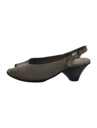 Pre-owned Arche Suede Slingback Pumps In Multi