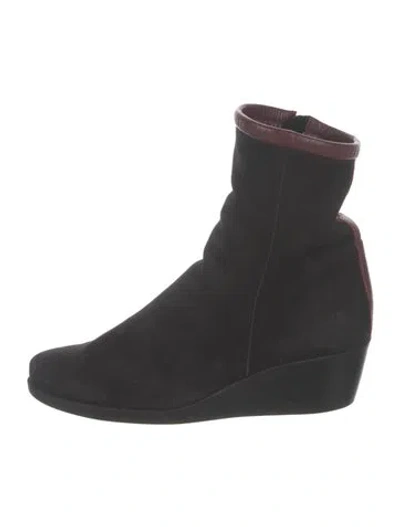 Pre-owned Arche Suede Sock Boots In Black