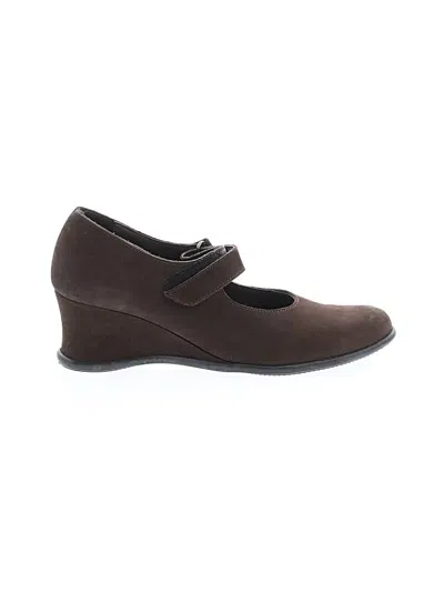 Pre-owned Arche Wedges In Brown
