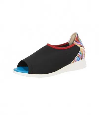 Arche Women's Gaorey Trotters Sandals In Noir Black