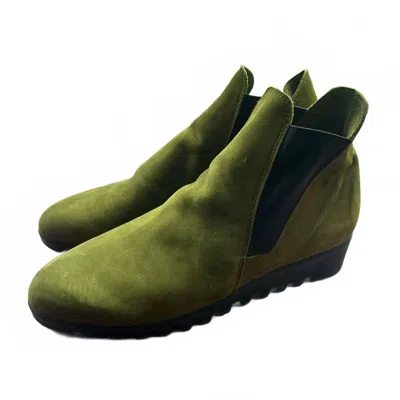 Arche Women's Lomata Chelsea Boots In Green In Animal Print