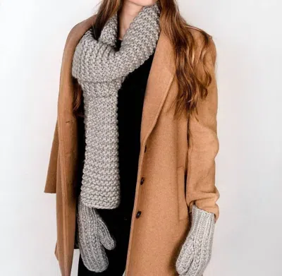 Archive Knitwear The Sienna Scarf In Heather Grey