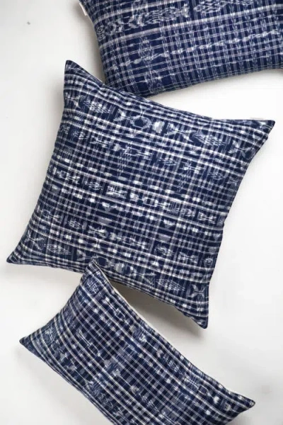 Archive New York Vintage Ikat Corte Plaid Handwoven Cotton Throw Pillow In Blue