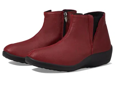 Arcopedico Ardales In Red