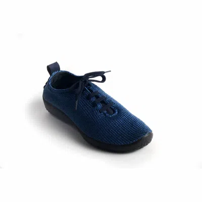 Arcopedico Unisex Ls Walking Shoe In Denim In Blue
