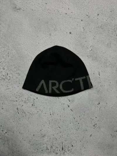Pre-owned Arc'teryx Beanie Hat Wool In Black