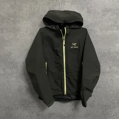 Pre-owned Arc'teryx Beta Gore Tex Jacket Gorpcore In Green