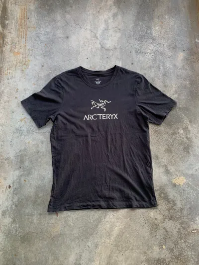 Pre-owned Arc'teryx Big Logo Tshirt In Black