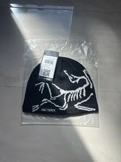 Pre-owned Arc'teryx Bird Head Toque (orca) In Black