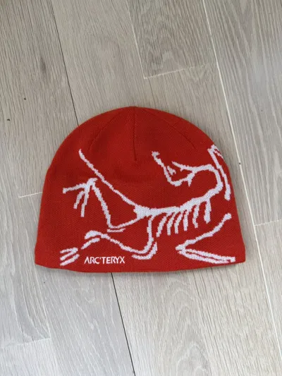 Pre-owned Arc'teryx Bird Head Toque Res Beanie In Red