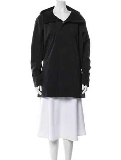 Pre-owned Arc'teryx Coat In Gray