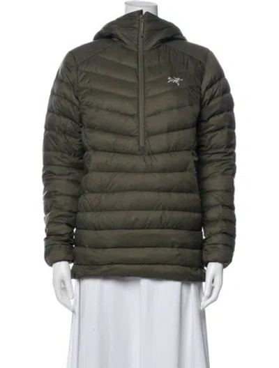 Pre-owned Arc'teryx Down Jacket In Green