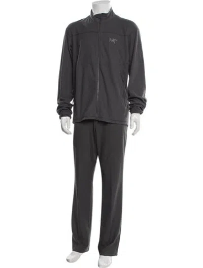 Pre-owned Arc'teryx Jacket In Gray