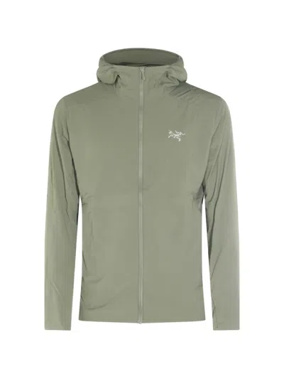 Arc'teryx Logo-embroidered Hooded Jacket In Gray
