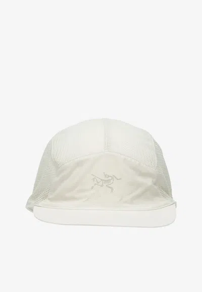 Arc'teryx Norvan Mesh Trucker Cap In White