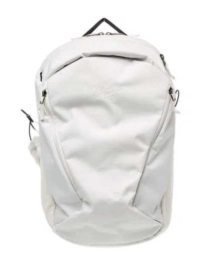 Pre-owned Arc'teryx Nylon Backpack In White