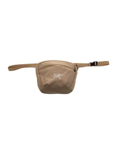Pre-owned Arc'teryx Nylon Belt Bag In Neutral