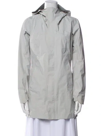 Pre-owned Arc'teryx Nylon Jacket In Blue