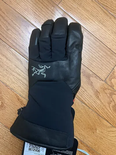 Pre-owned Arc'teryx Sabre Glove M In Black