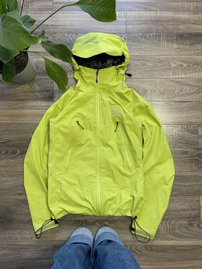 Pre-owned Arc'teryx Vintage Alfa 2013 Jacket In Green