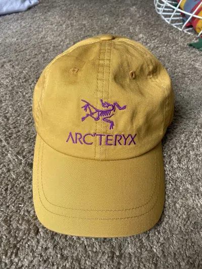 Pre-owned Arcteryx X Palace Hat Yellow