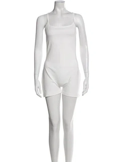 Pre-owned Are You Am I Square Neckline Romper In White