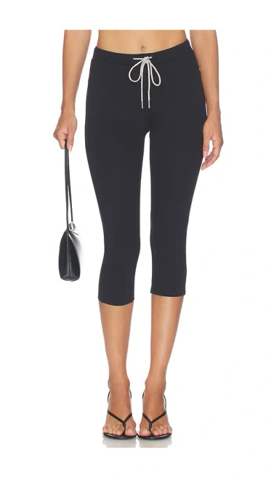 Area Brunch Capri In Black