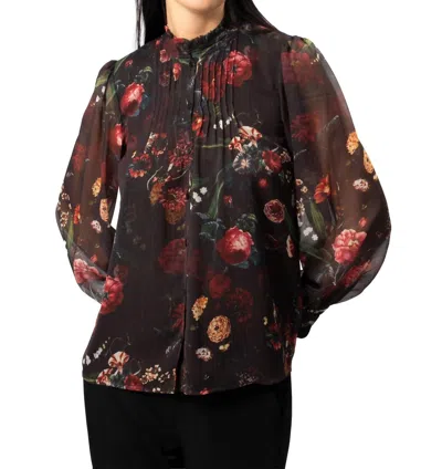 Area Stars Ada Top In Black In Burgundy