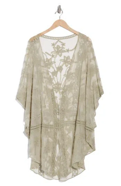 Area Stars Flower Lace Cotton Ruana In Gray