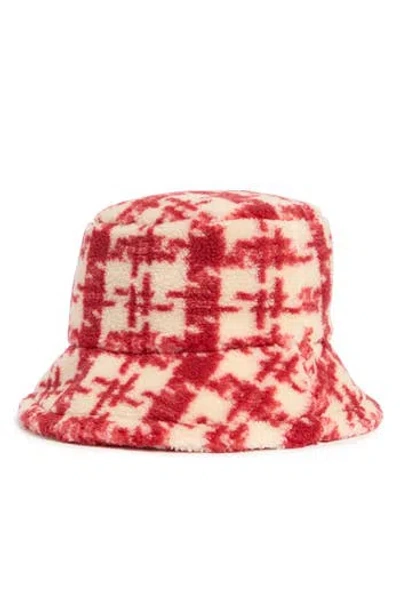Area Stars Houndstooth Faux Shearling Bucket Hat In Red
