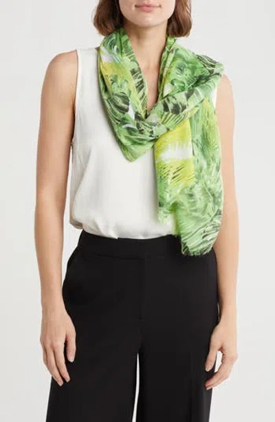 Area Stars Leaf Print Scarf In Green