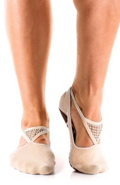 Arebesk Muse Cutout Gripper Socks In White