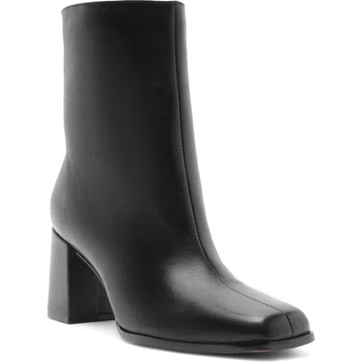 Arezzo Nancy Block Heel Bootie In Black