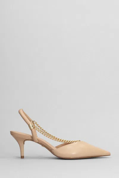 Arezzo Pumps