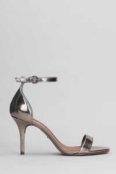 Arezzo Sandals
