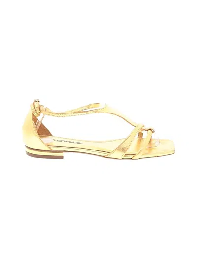 Pre-owned Arezzo Sandals In Gold