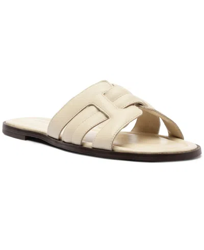 AREZZO WOMEN'S HANNA ROUND TOE FLAT SANDALS