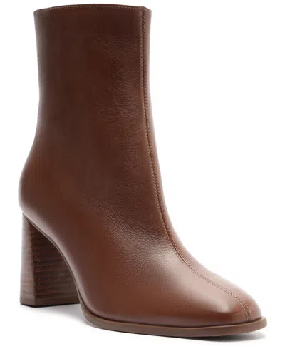 AREZZO WOMEN'S REGINA WOOD BLOCK HEEL BOOTIES