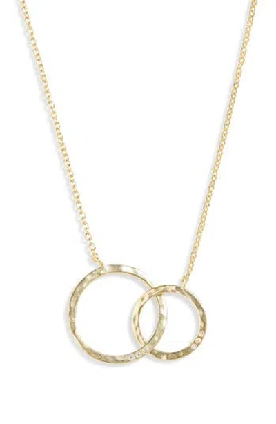 Argento Vivo Hammered Link Circle Pendant Necklace In Gold