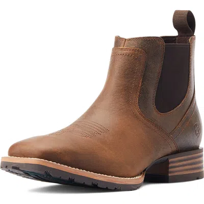 Ariat Hybrid Low Boy Western Chelsea Boot In Brown