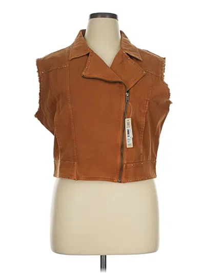Pre-owned Ariat Vest In Brown